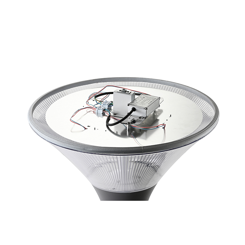 Lámpara de jardín LED de paisaje con cuerpo de aluminio fundido a presión y accesorio de poste superior LED YMLED-6116